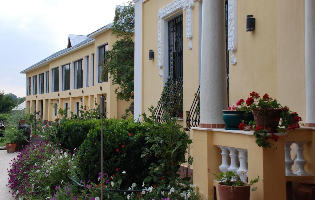 Villa Giulia Islaz Εξωτερικό φωτογραφία