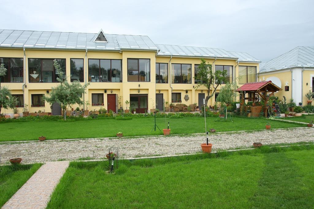 Villa Giulia Islaz Εξωτερικό φωτογραφία